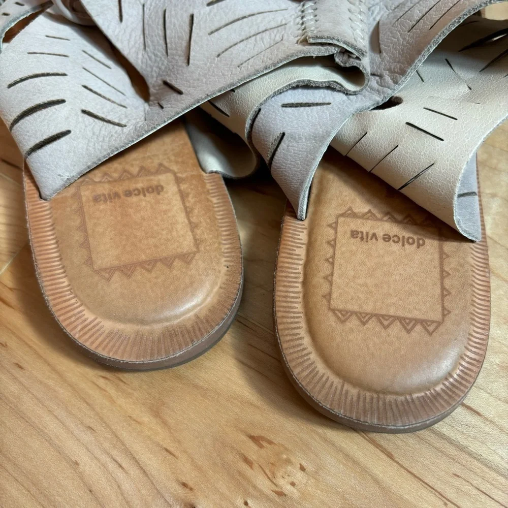 Dolce Vita Juno Leather Sandals